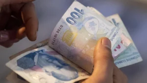 Memur Emeklilerinin Seyyanen Zam Mücadelesi AYM’ye Taşındı: 524 Bin TL Kayıp İddiası